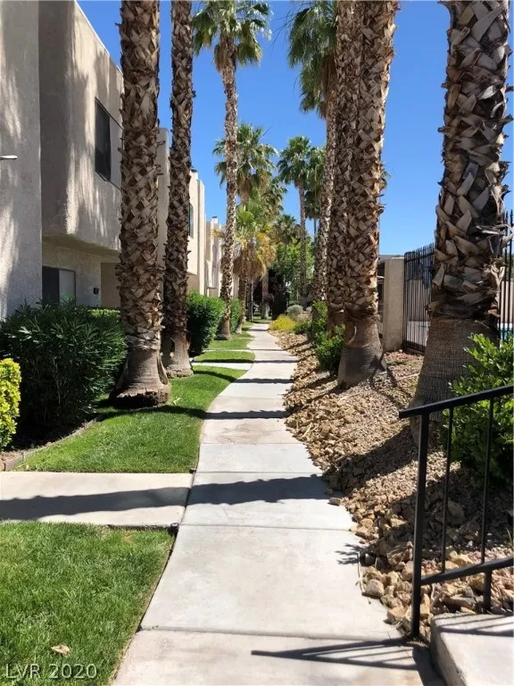 MLS: 2213770 Condo For Sale