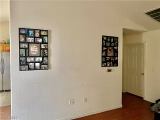 Photo #4: 2213785 Listing 