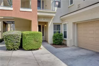 Photo #2: 2213787 Listing 