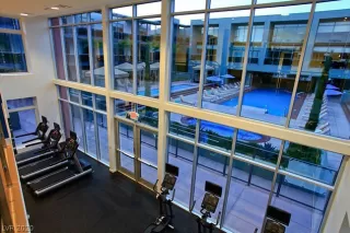 Photo #1: 2213795 Listing