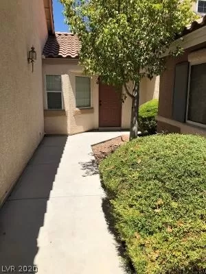 Photo #1: 2213815 Listing