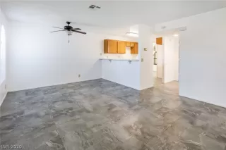 Photo #1: 2213825 Listing