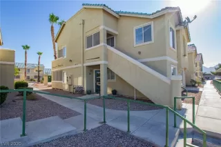 Photo #1: 2213925 Listing