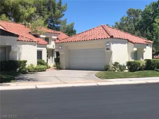 Photo #2: 2213939 Listing 