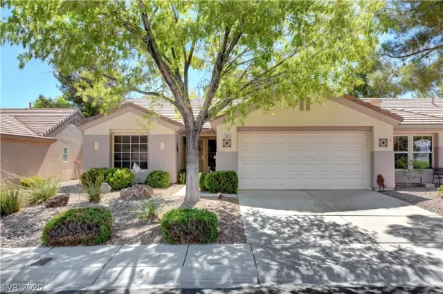 MLS: 2213972 Condo For Sale