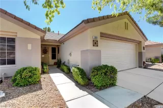 Photo #3: 2213972 Listing