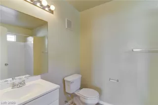 Photo #4: 2213992 Listing 