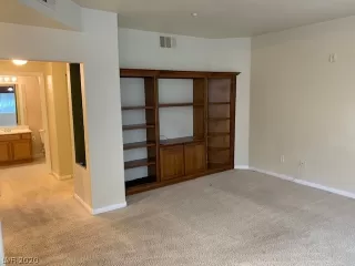 Photo #6: 2214041 Listing 