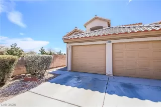 Photo #1: 2214090 Listing 