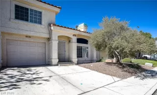 Photo #1: 2214128 Listing