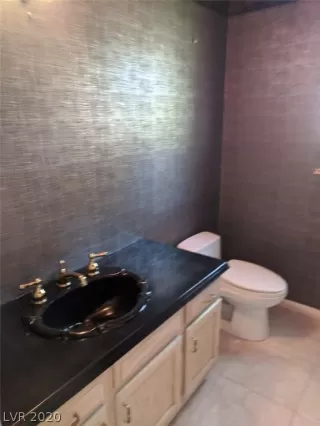 Photo #5: 2214156 Listing