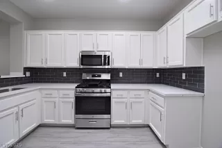 Photo #6: 2214158 Listing 