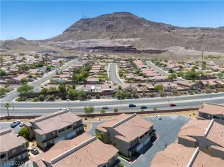 Photo #3: 2214175 Listing