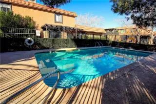 Photo #1: 2214211 Listing