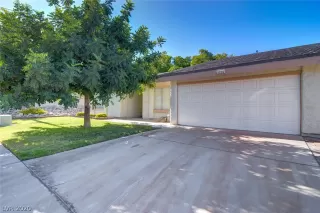 Photo #3: 2214220 Listing 