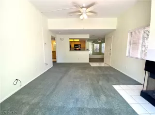 Photo #5: 2214230 Listing