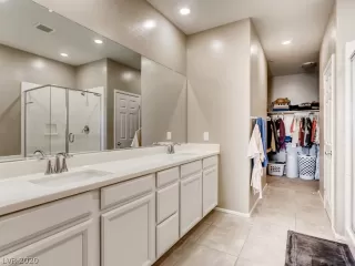 Photo #6: 2214265 Listing