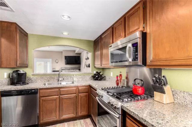 MLS: 2214306 Condo For Sale