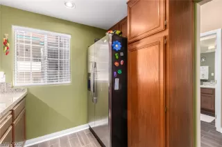 Photo #3: 2214306 Listing 