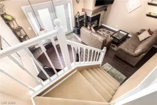 Photo #5: 2214306 Listing 