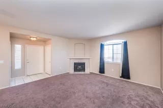 Photo #6: 2214323 Listing