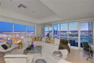 Photo #4: 2214352 Listing 