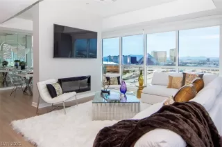 Photo #6: 2214352 Listing 