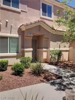 Photo #1: 2214392 Listing