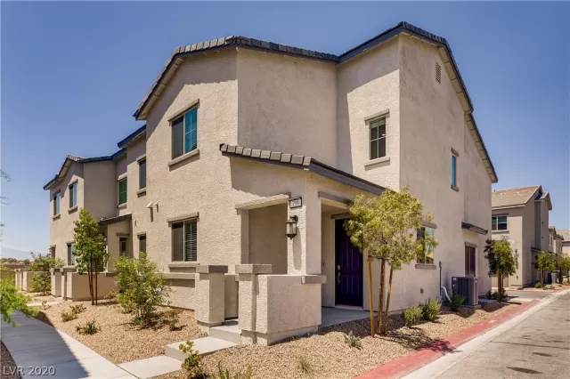 MLS: 2214435 Condo For Sale