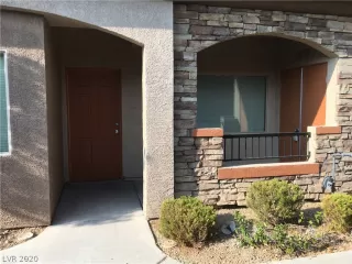 Photo #2: 2214453 Listing 