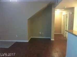 Photo #4: 2214453 Listing 