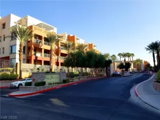 Photo #3: 2214655 Listing