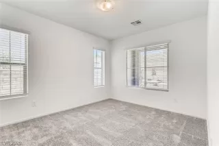 Photo #1: 2214675 Listing