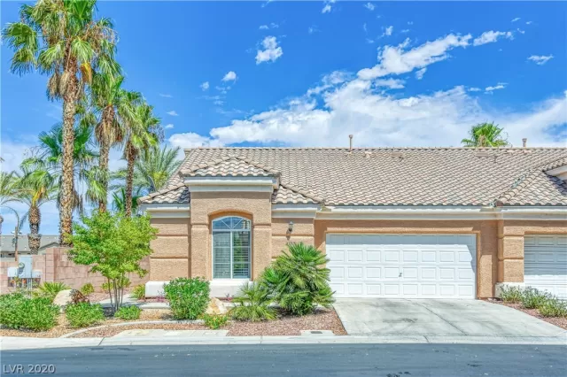 MLS: 2214751 Condo For Sale