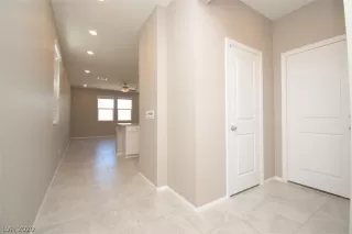 Photo #2: 2214784 Listing 