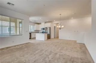 Photo #3: 2214788 Listing