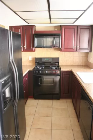 Photo #4: 2214811 Listing 