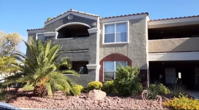 MLS: 2214885 Condo For Sale