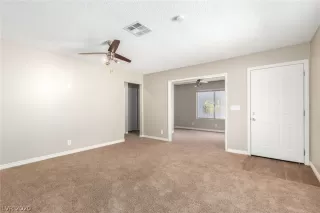 Photo #5: 2214904 Listing 