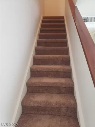 Photo #6: 2214907 Listing 