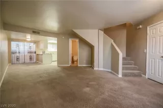 Photo #4: 2214932 Listing 