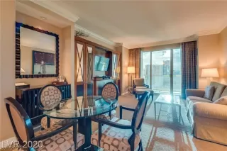 Photo #4: 2214965 Listing