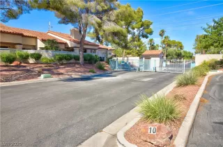 Photo #2: 2215048 Listing 