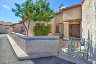 Photo #5: 2215048 Listing 