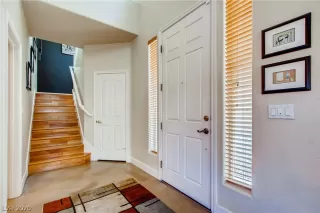 Photo #3: 2215112 Listing 