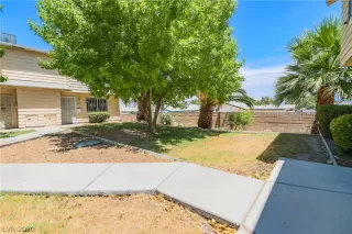 Photo #2: 2215115 Listing