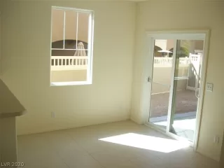 Photo #1: 2215133 Listing 