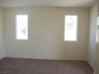 Photo #5: 2215133 Listing 