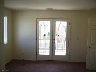 Photo #6: 2215133 Listing 