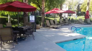 Photo #5: 2215145 Listing 